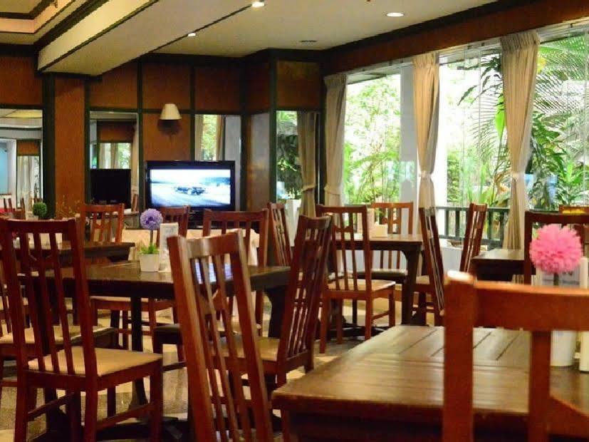 At Ayutthaya Hotel Exterior photo